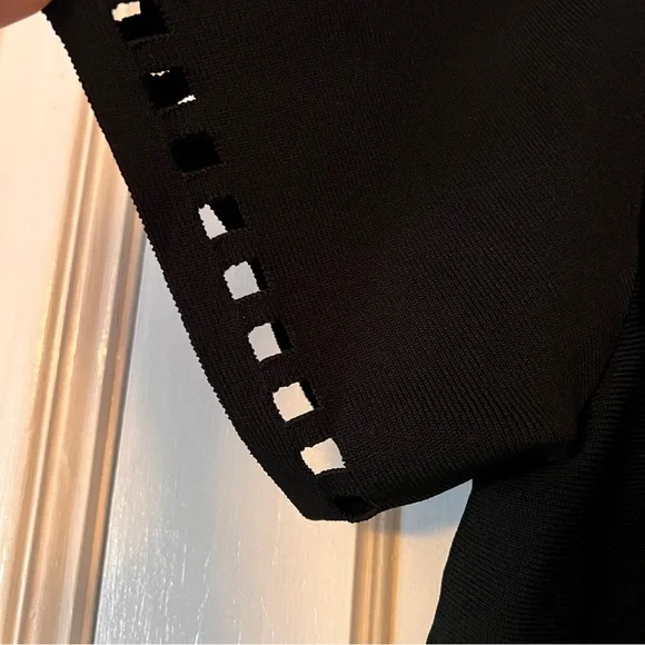 Rachel Roy Cut Out Top - Picture 8 of 8